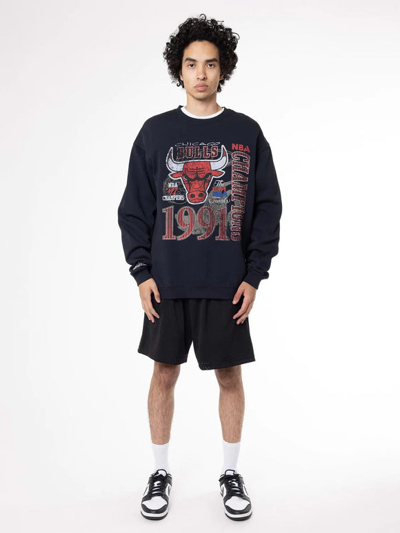ROAD TO VICTORY MENS CREW CHICAGO BULLS